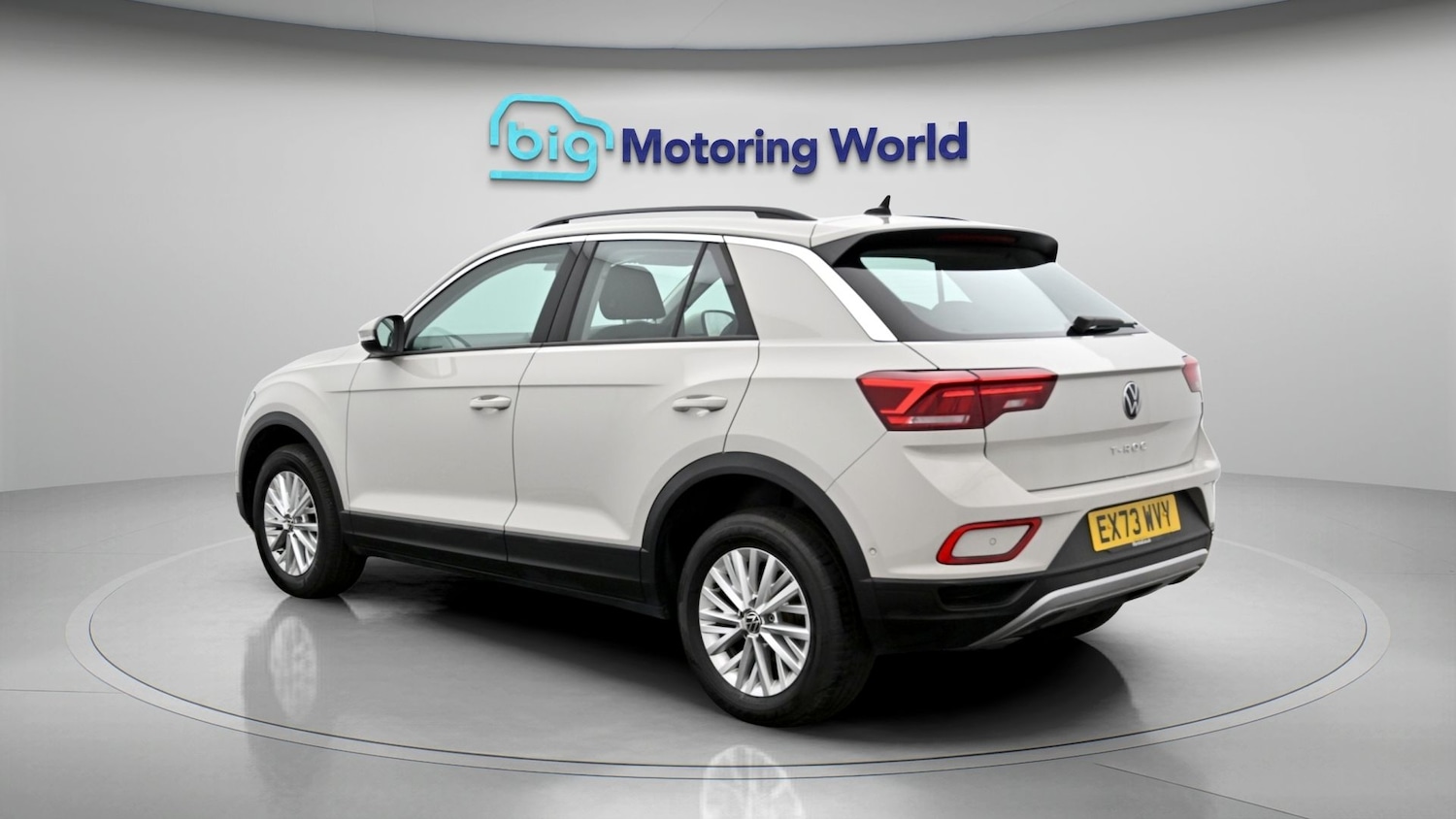 Used Volkswagen T-Roc 2023 for sale - 78196660: Photo 5