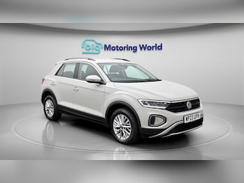Used Volkswagen T-Roc 2023 for sale - 79222468: Photo
