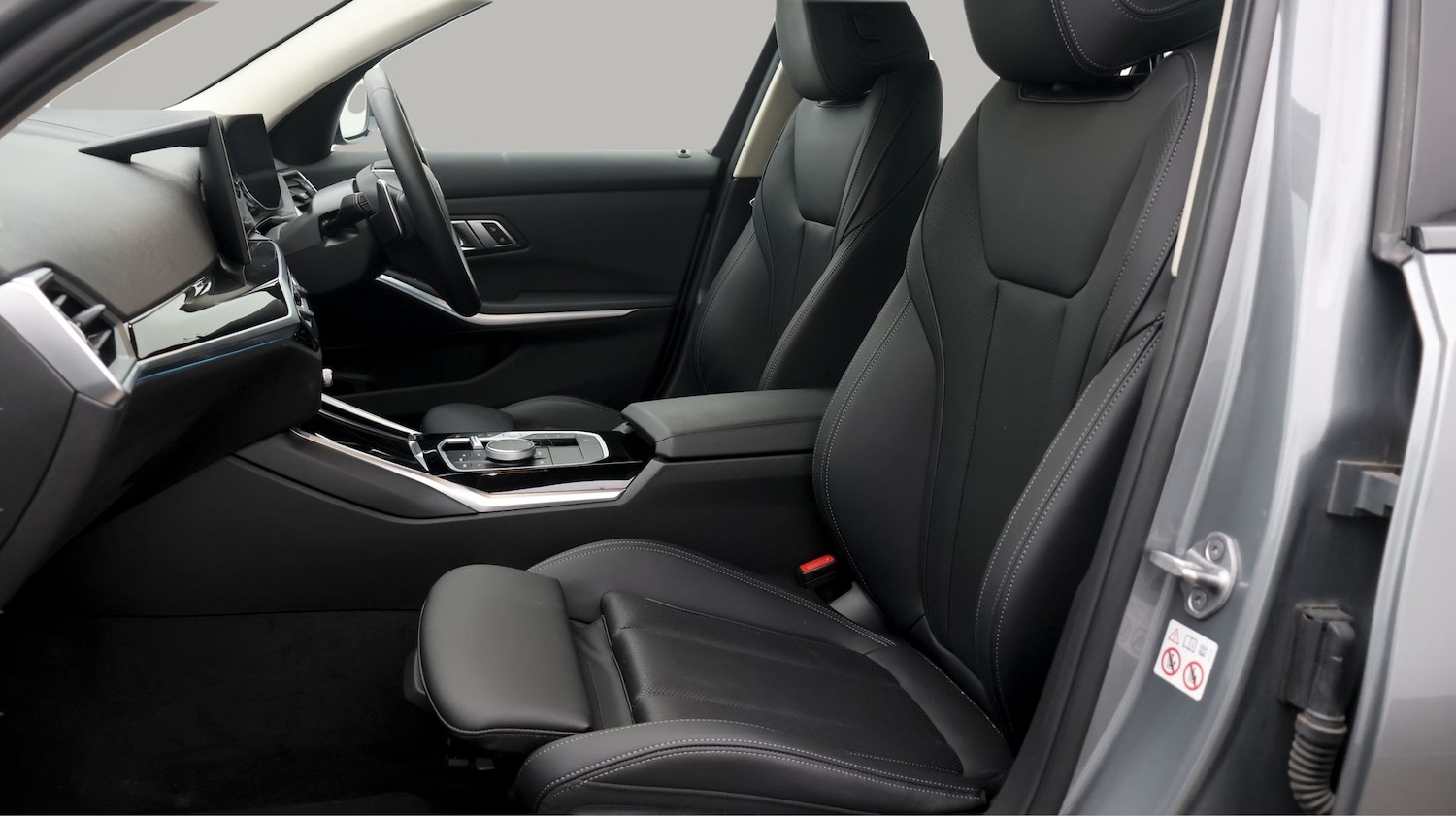 Used BMW 3 Series 2023 for sale - 77762865: Photo 14