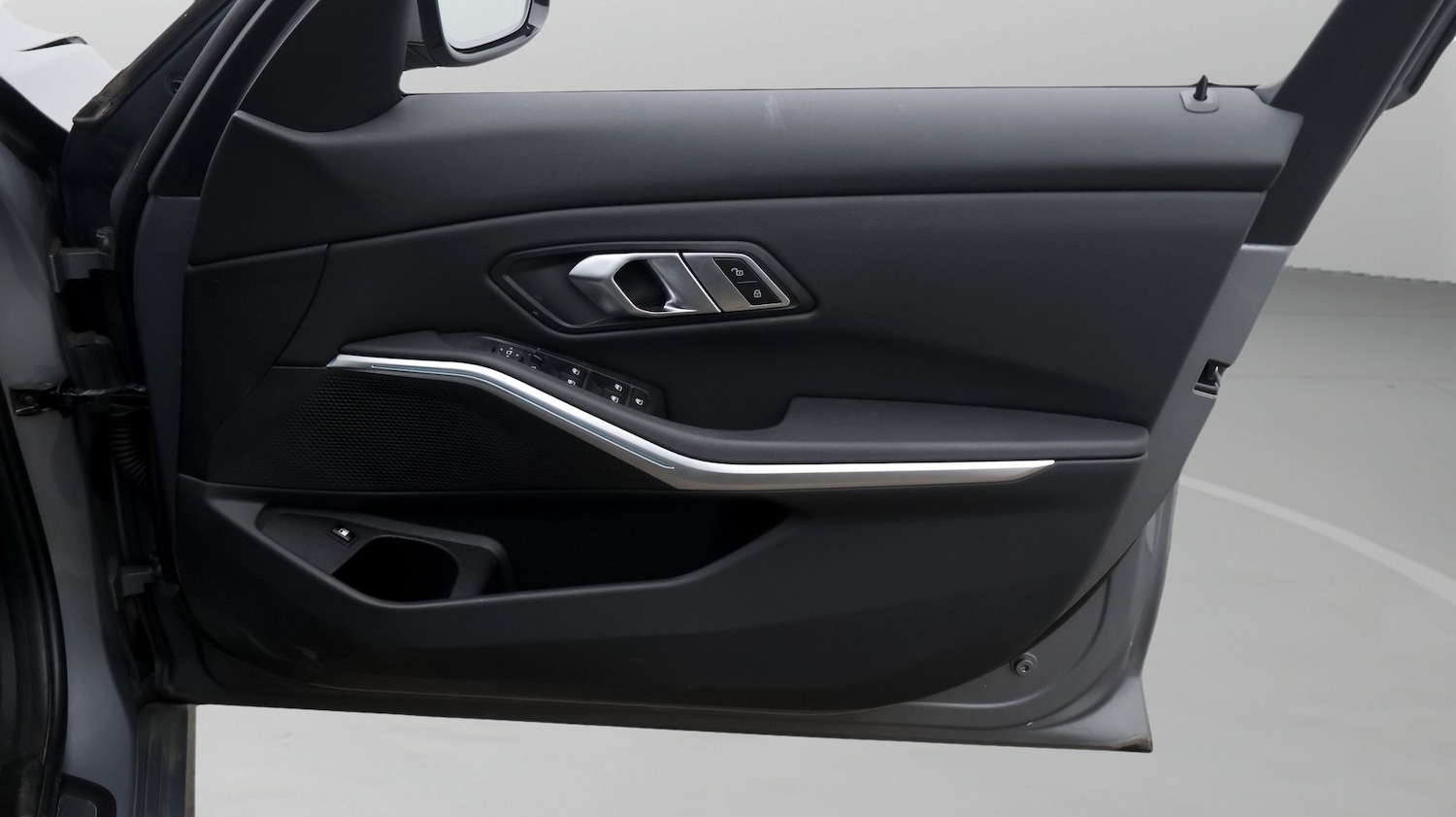 Used BMW 3 Series 2023 for sale - 77762865: Photo 15