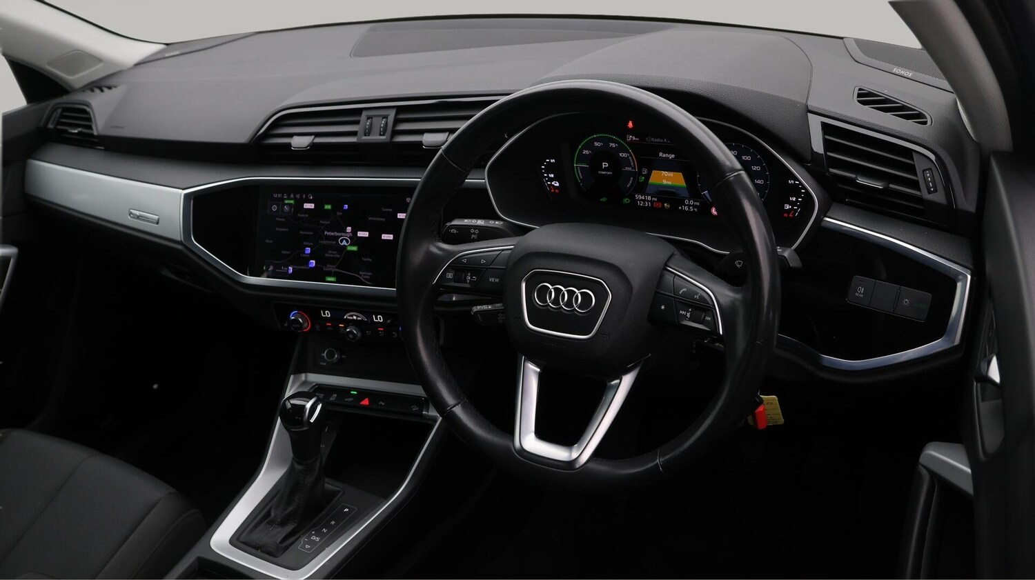 Used Audi Q3 2021 for sale - 76561599: Photo 10