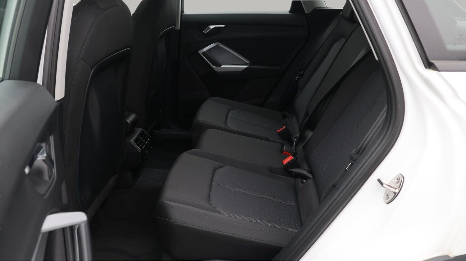 Used Audi Q3 2021 for sale - 76561599: Photo 17