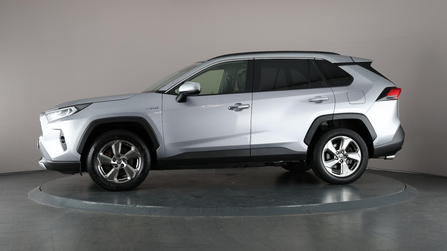 Used Toyota RAV4 2020 for sale - 76633780: Photo 43