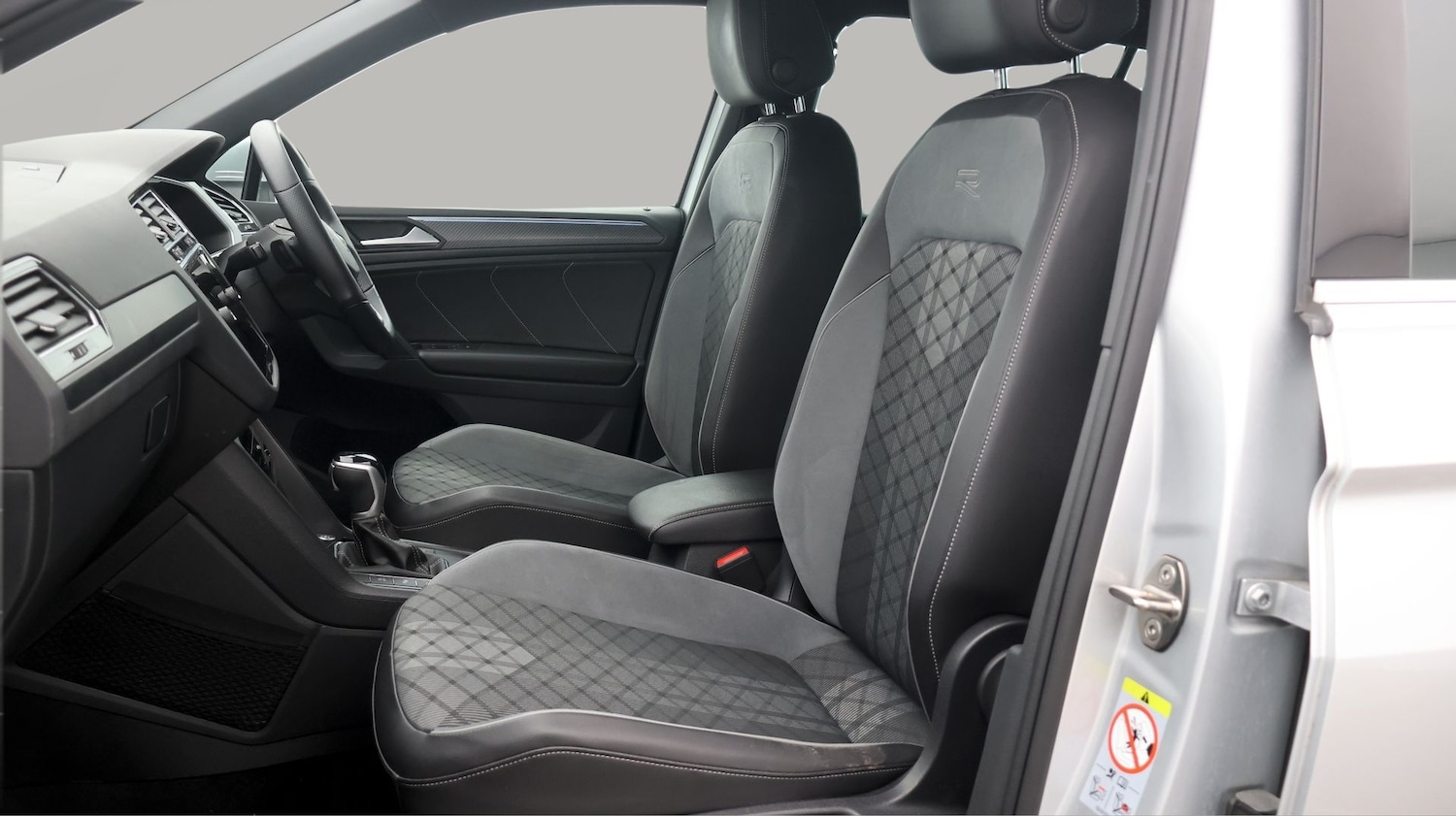 Used Volkswagen Tiguan 2021 for sale - 77336371: Photo 14