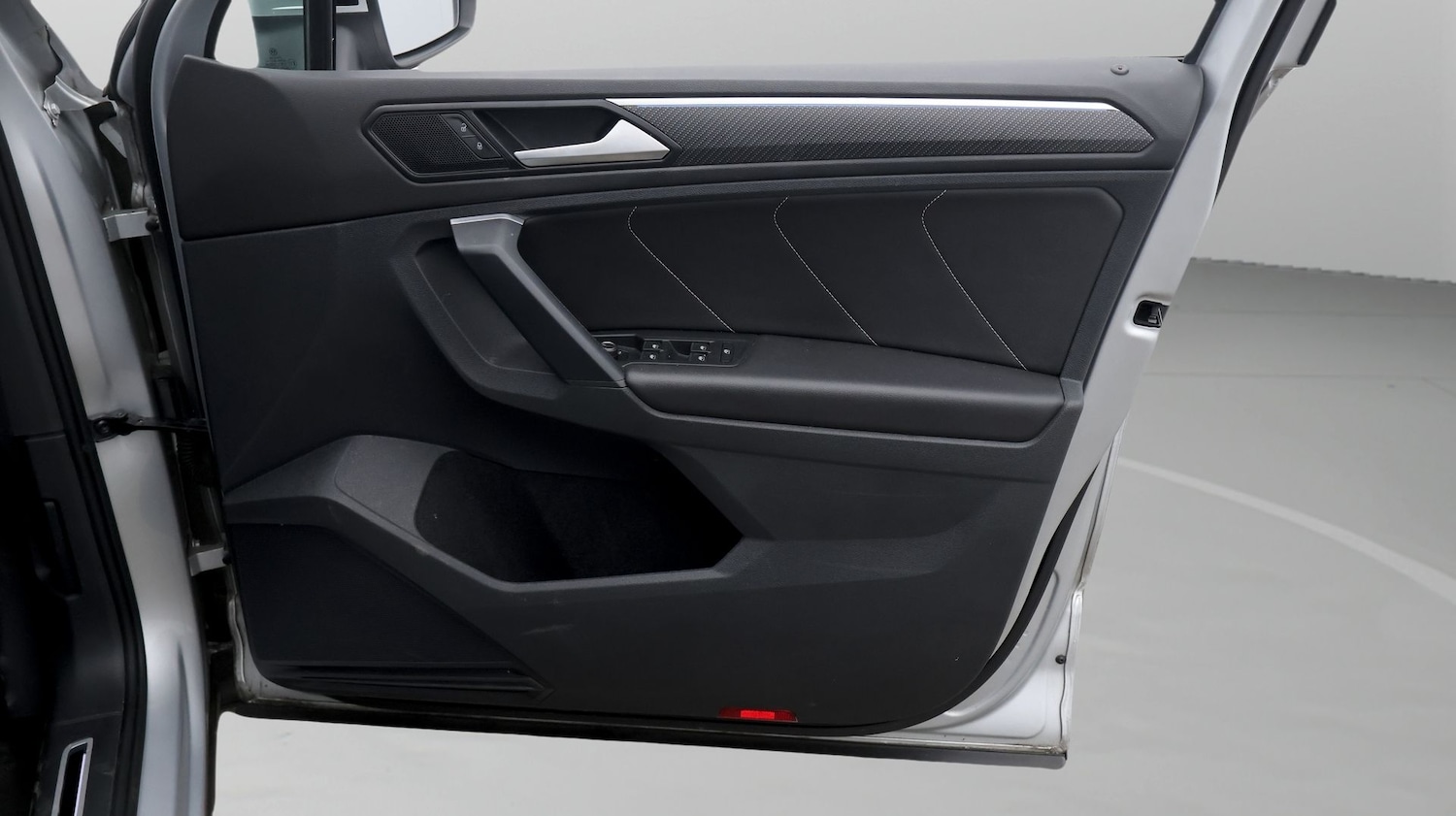 Used Volkswagen Tiguan 2021 for sale - 77336371: Photo 15