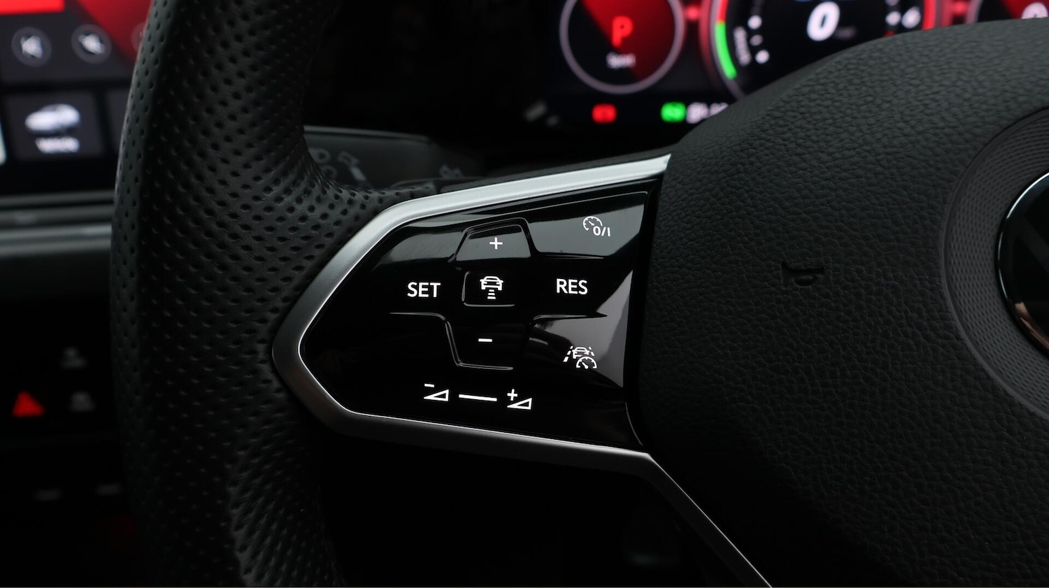 Used Volkswagen Golf 2022 for sale - 76432897: Photo 26