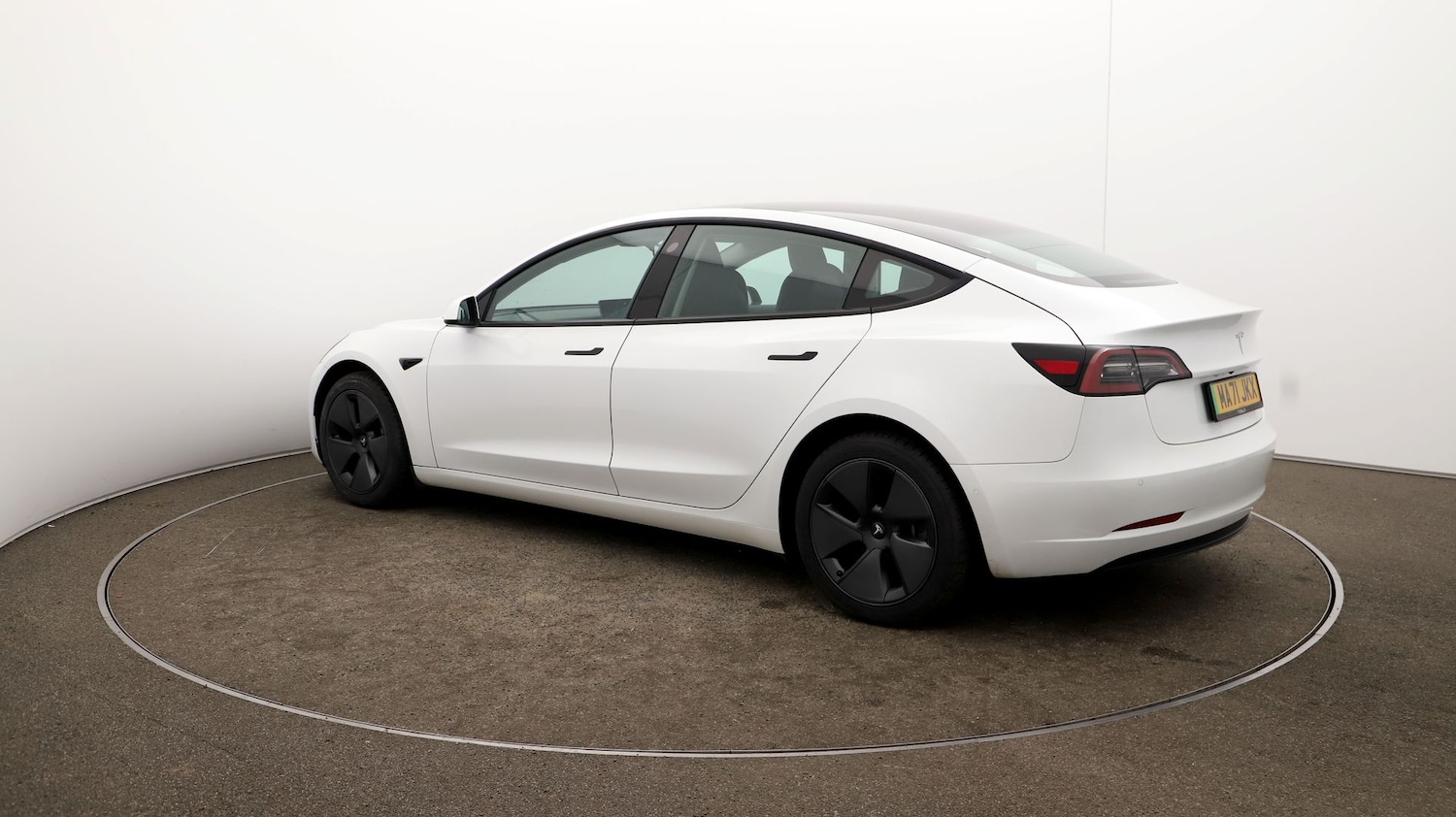 Used Tesla Model 3 for sale - 76811841: Photo 28