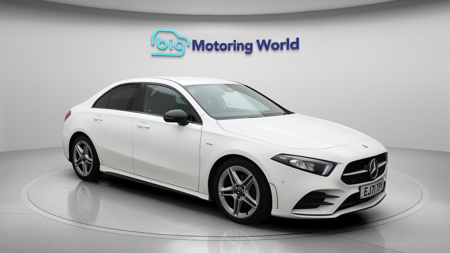 Used Mercedes-Benz A-Class 2021 for sale - 76562549: Photo 2