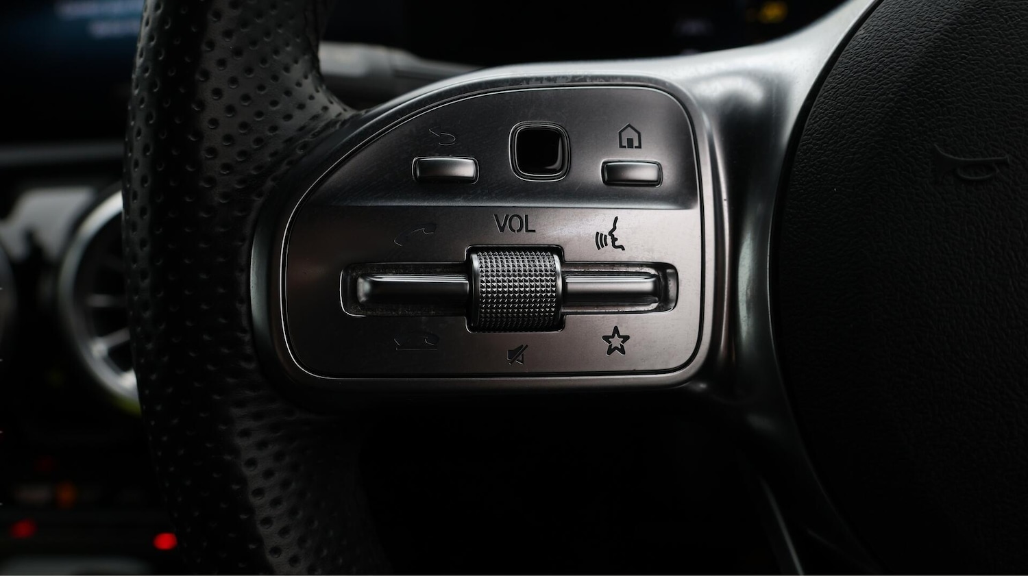 Used Mercedes-Benz A-Class 2021 for sale - 76562549: Photo 25