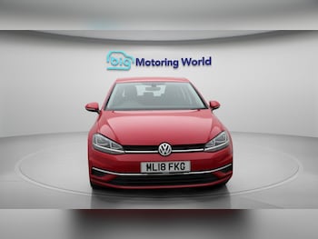 Used Volkswagen Golf 2018 for sale - 75927197: Photo