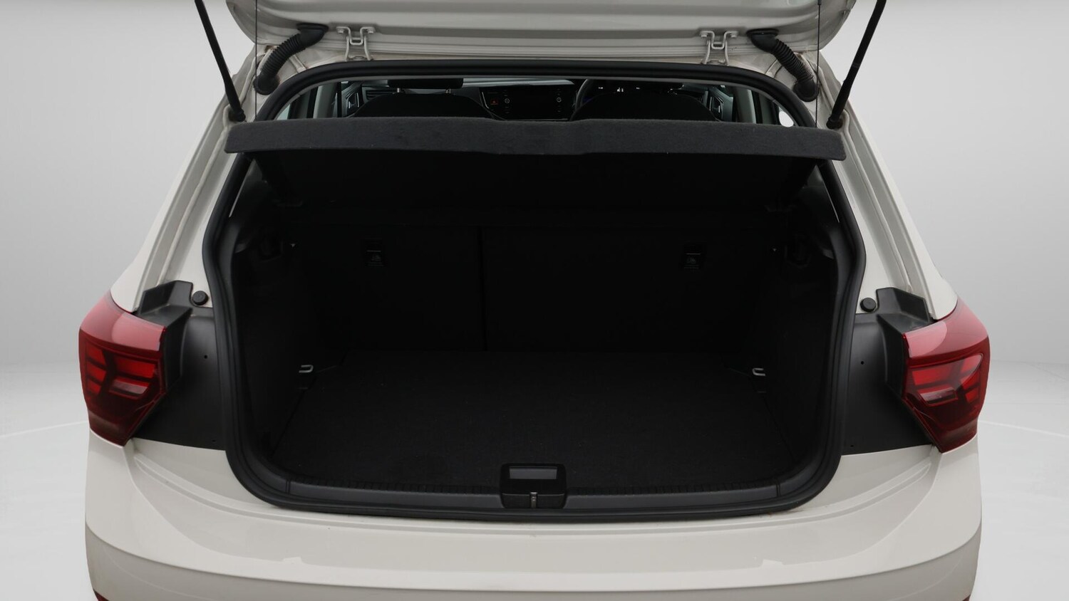Used Volkswagen Polo 2023 for sale - 76370497: Photo 18