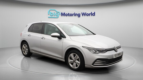 Used Volkswagen Golf 2021 for sale - 76246720: Photo 2