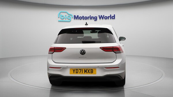 Used Volkswagen Golf 2021 for sale - 76246720: Photo 7