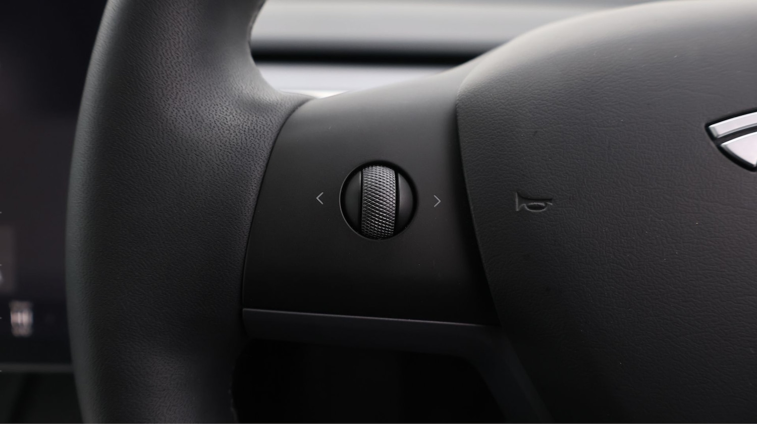 Used Tesla Model Y 2022 for sale - 77391846: Photo 24