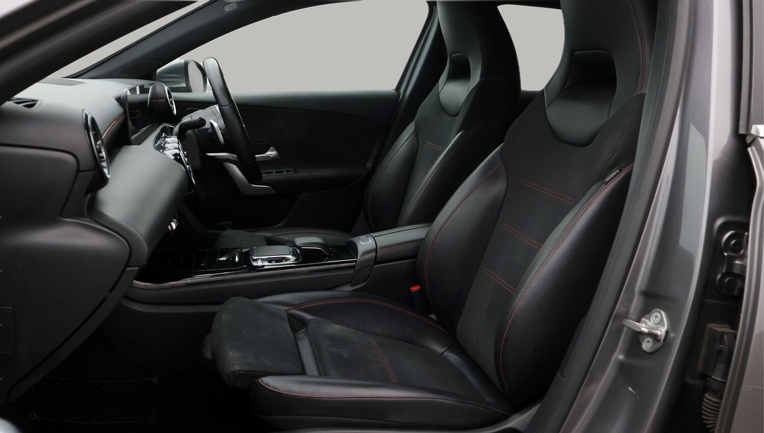 Used Mercedes-Benz A-Class 2019 for sale - 77774950: Photo 14