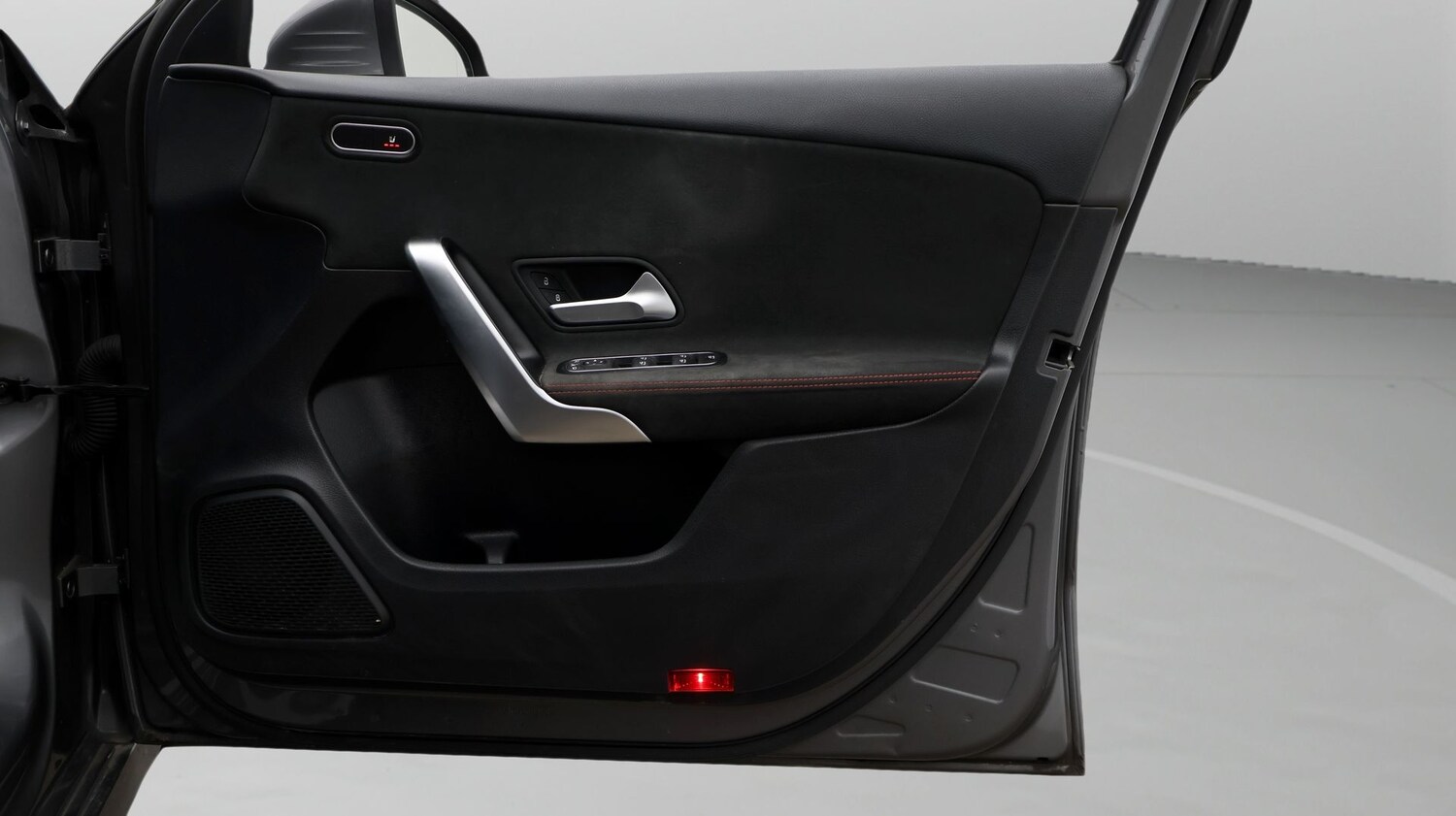 Used Mercedes-Benz A-Class 2019 for sale - 77774950: Photo 15