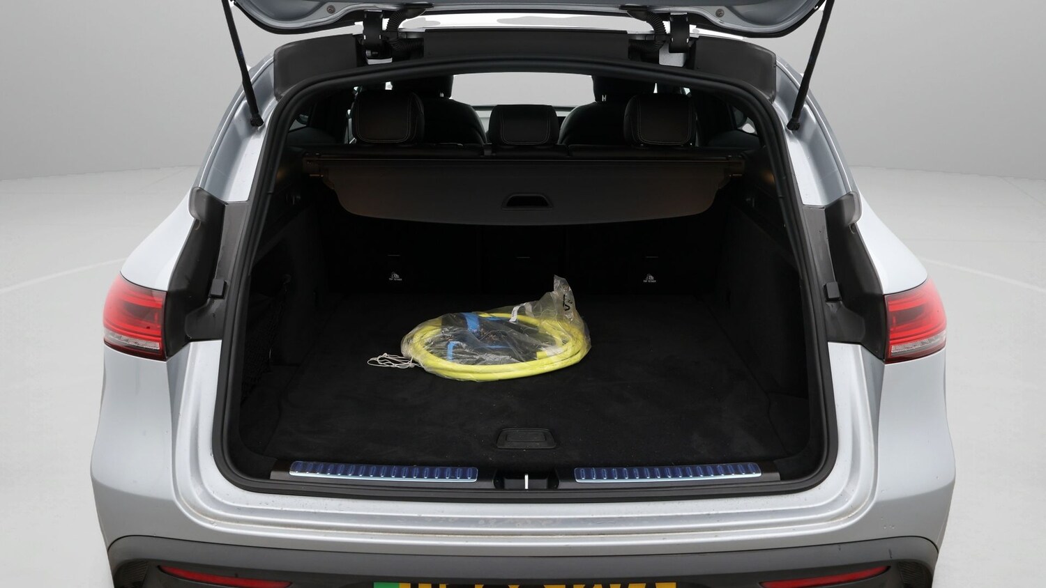 Used Mercedes-Benz EQC 2023 for sale - 77687490: Photo 17