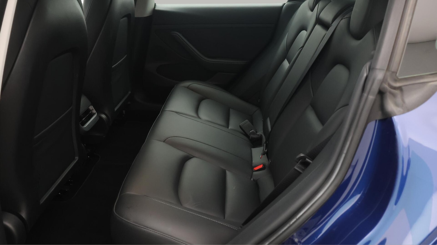 Used Tesla Model 3 2021 for sale - 76549637: Photo 17