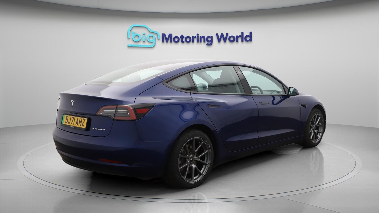 Used Tesla Model 3 2021 for sale - 76549637: Photo 8