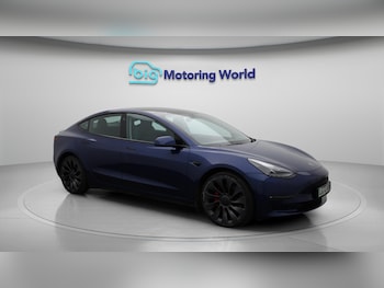 Used Tesla Model 3 2022 for sale - 76153070: Photo 2