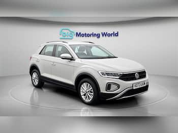 Used Volkswagen T-Roc 2023 for sale - 79641181: Photo