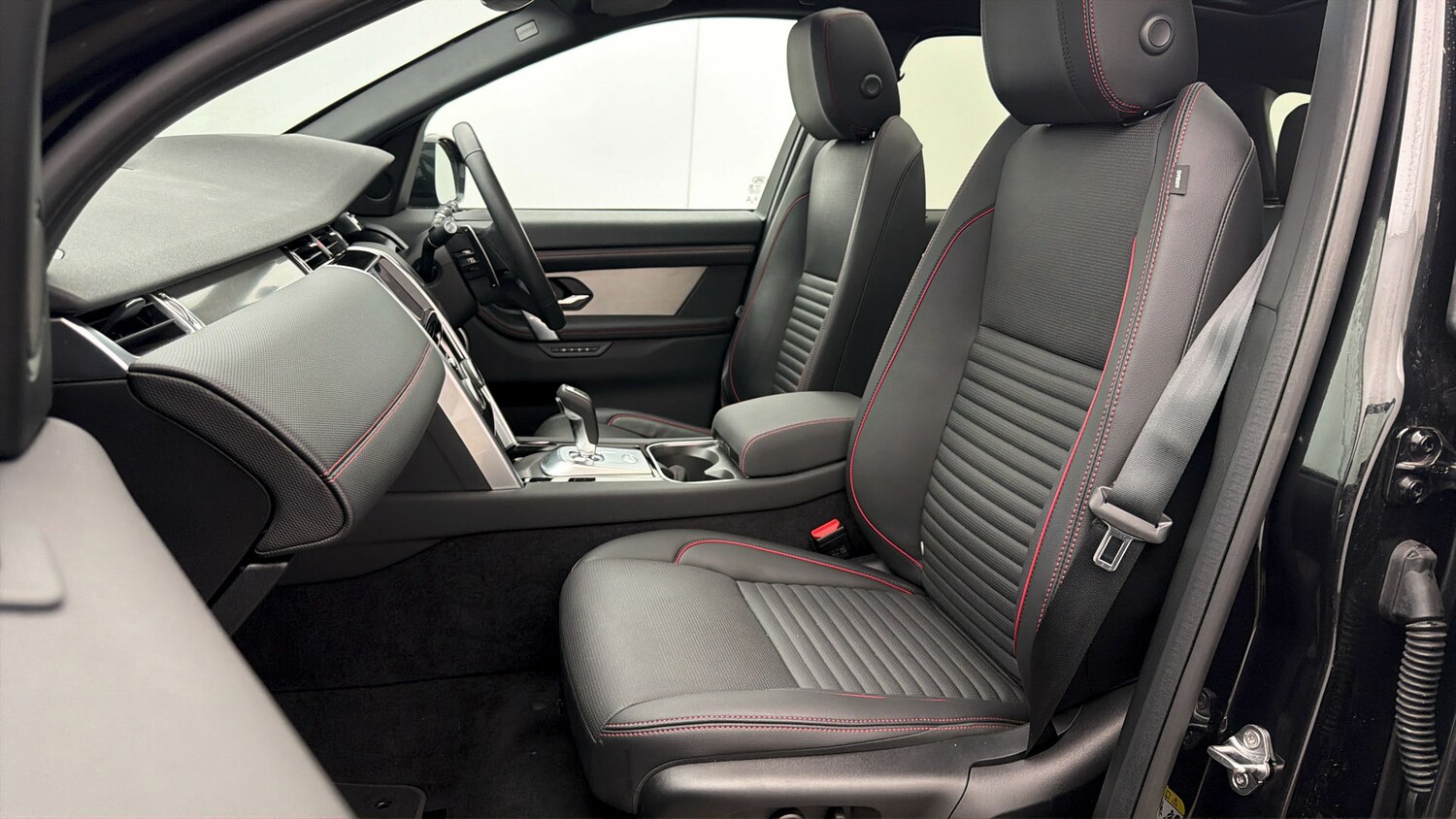 Used Land Rover Discovery Sport for sale - 78106097: Photo 13