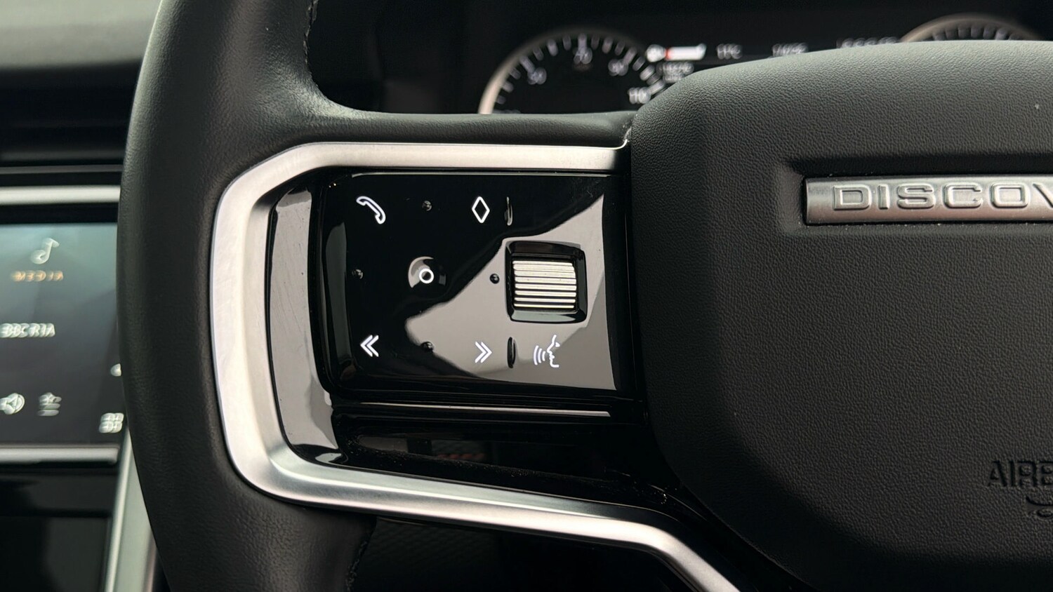 Used Land Rover Discovery Sport for sale - 78106097: Photo 23