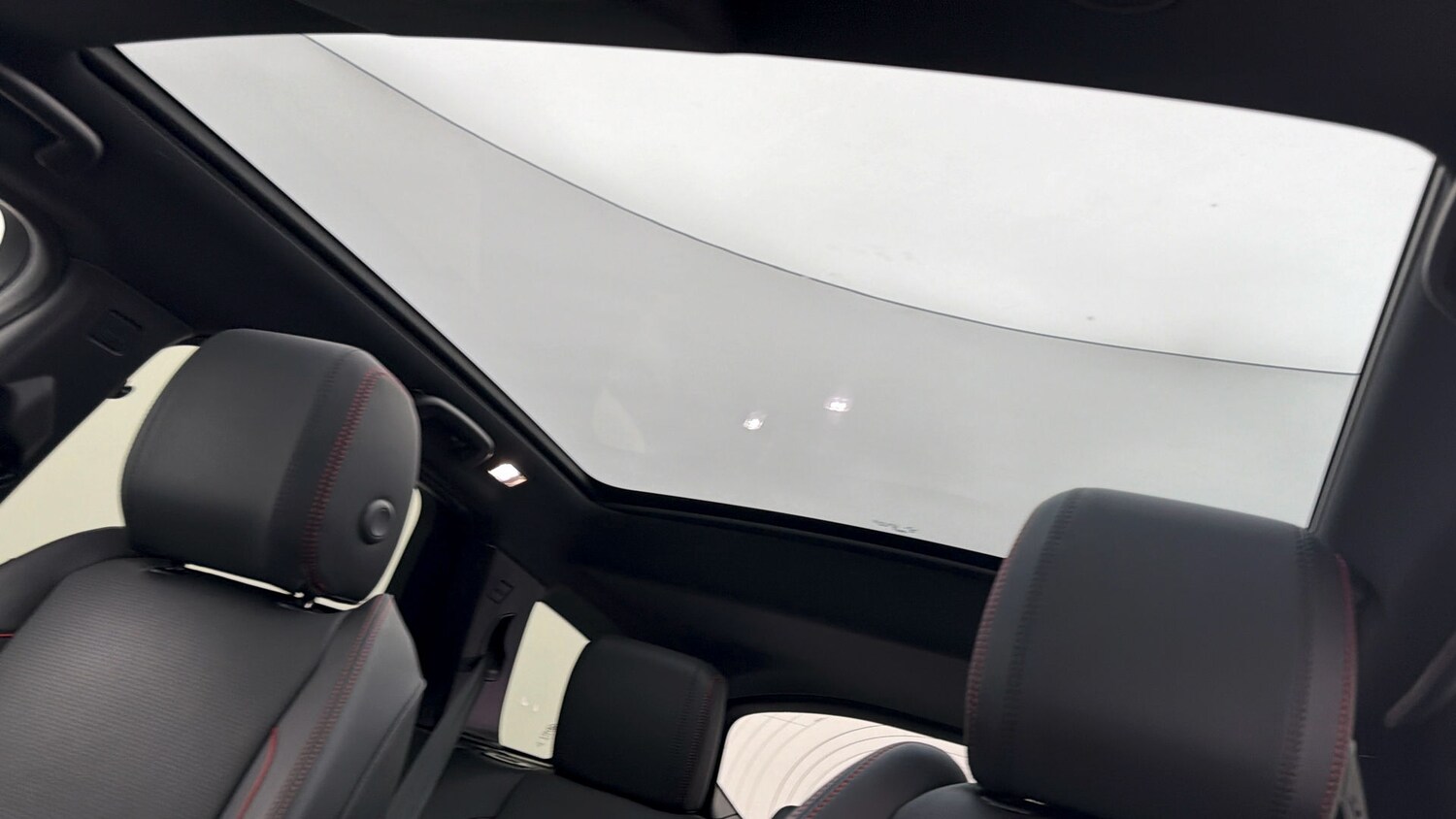 Used Land Rover Discovery Sport for sale - 78106097: Photo 28