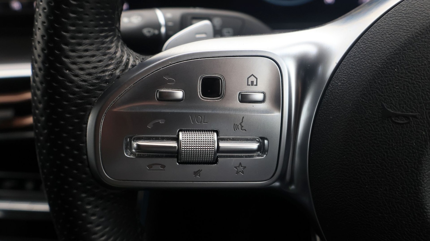 Used Mercedes-Benz EQC 2022 for sale - 77451352: Photo 24