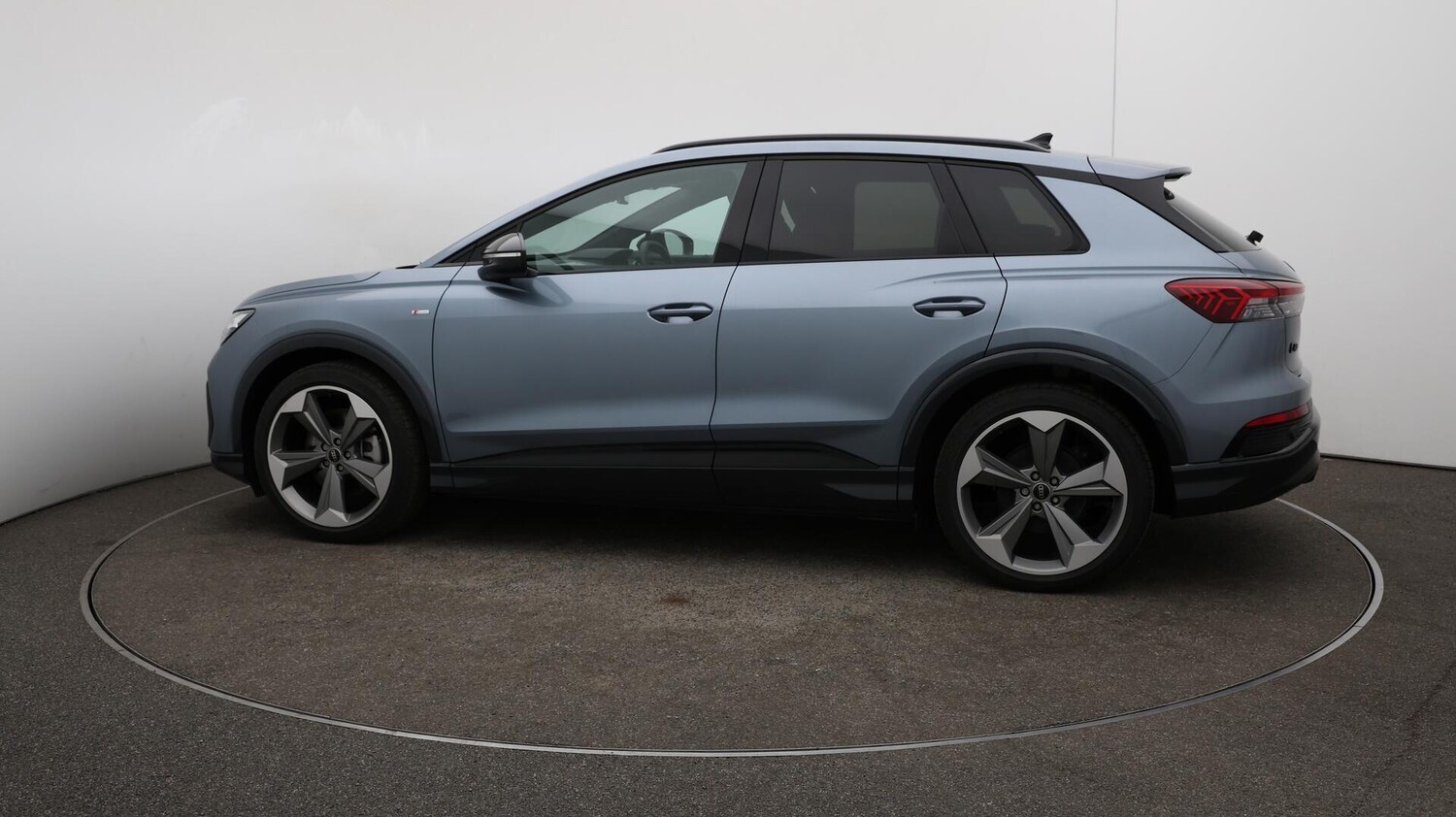 Used Audi Q4 e-tron 2024 for sale - 76084513: Photo 59