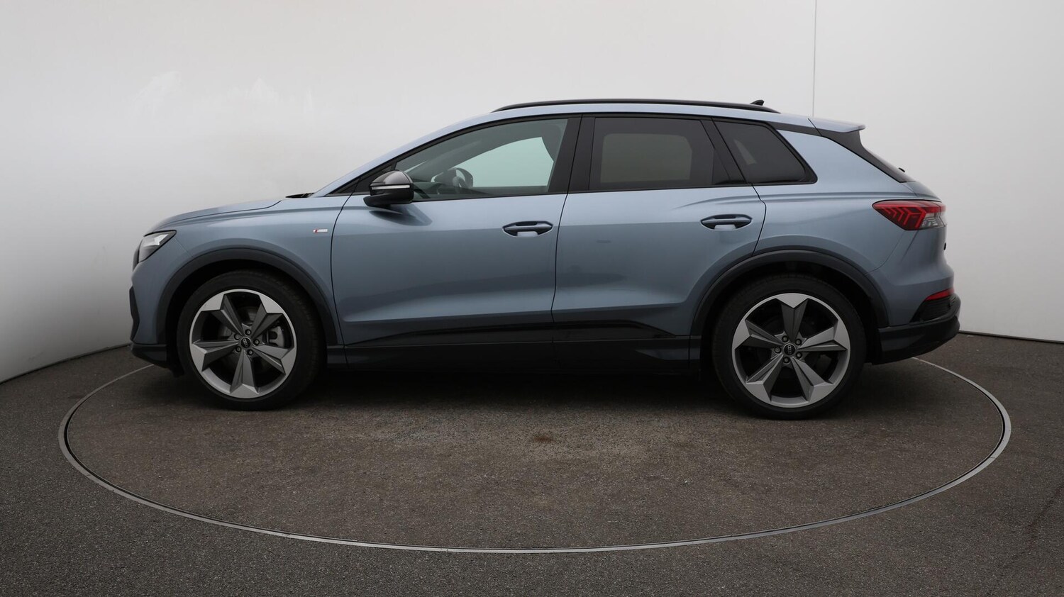 Used Audi Q4 e-tron 2024 for sale - 76084513: Photo 65