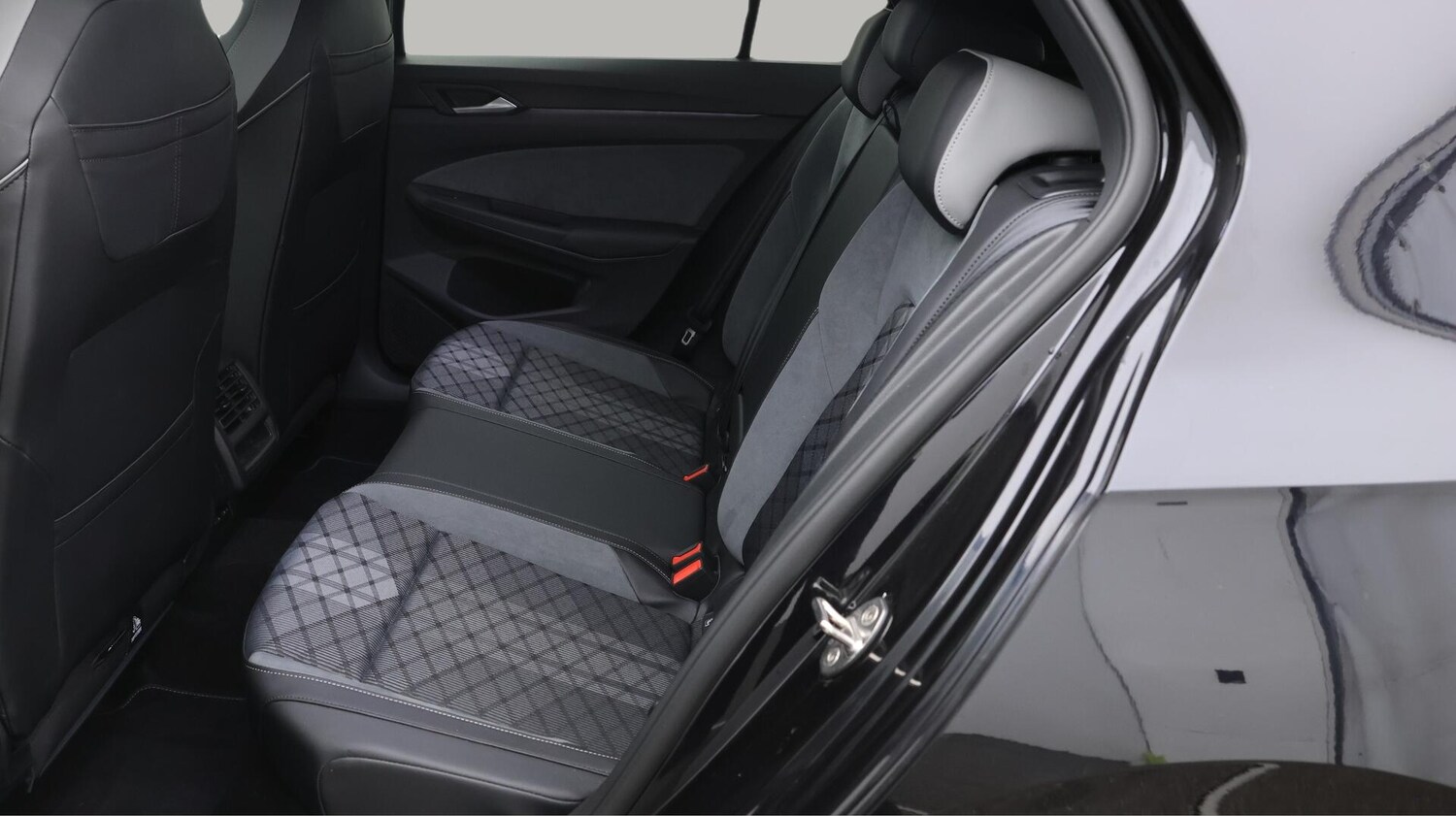 Used Volkswagen Golf 2022 for sale - 76032172: Photo 17