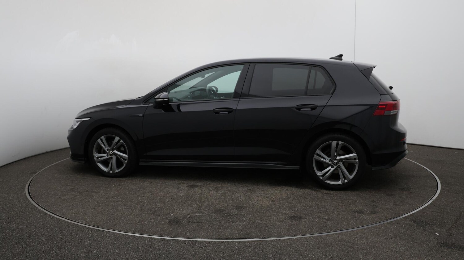 Used Volkswagen Golf 2022 for sale - 76032172: Photo 60