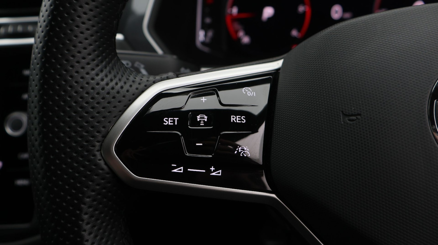 Used Volkswagen Tiguan 2022 for sale - 77730827: Photo 25