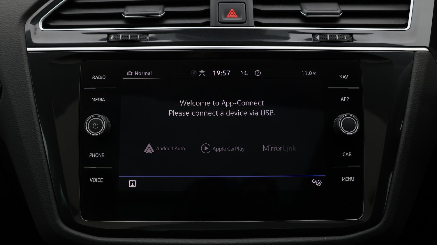 Used Volkswagen Tiguan 2022 for sale - 76432869: Photo 28