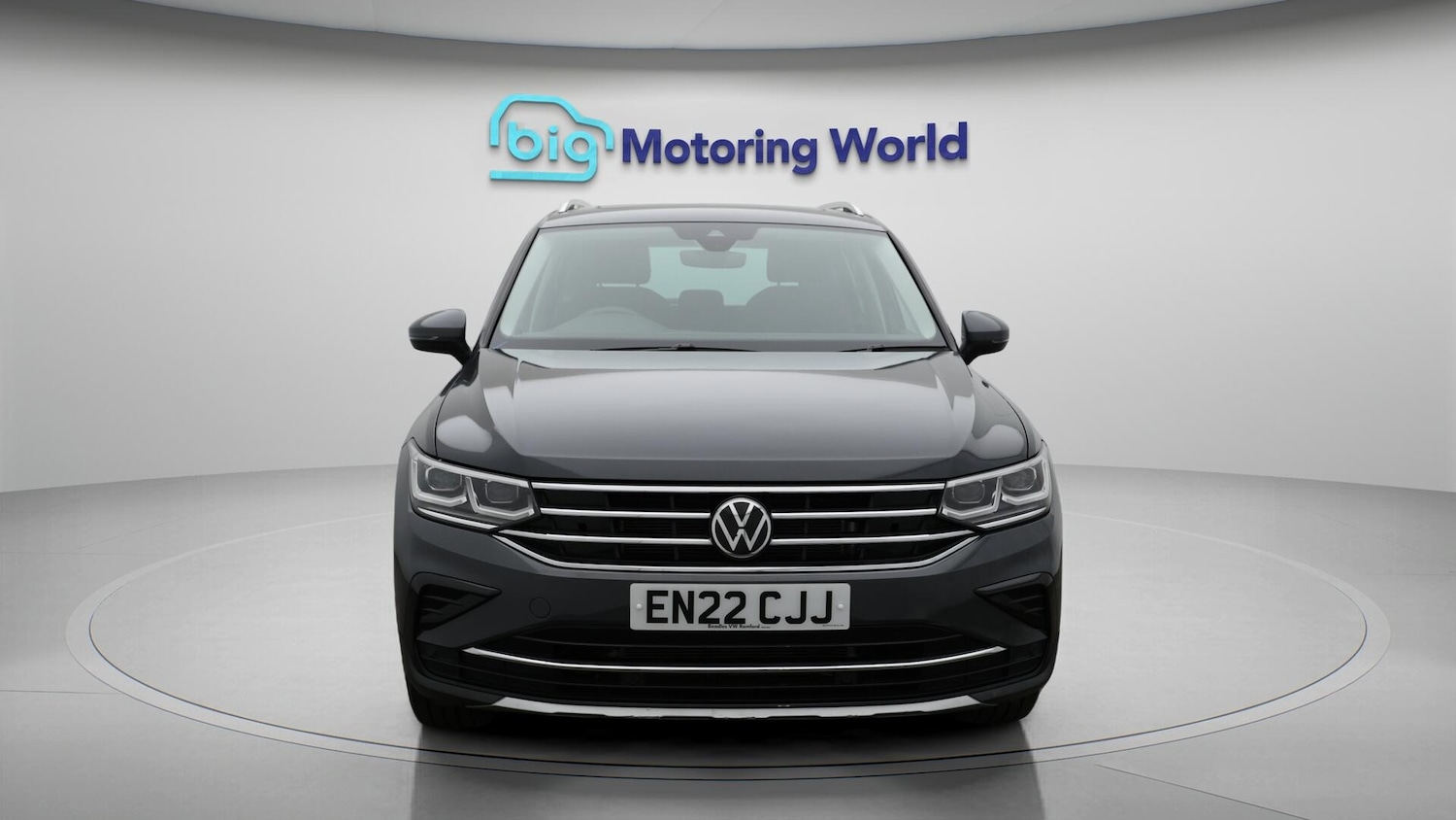 Used Volkswagen Tiguan 2022 for sale - 76432869: Photo 3