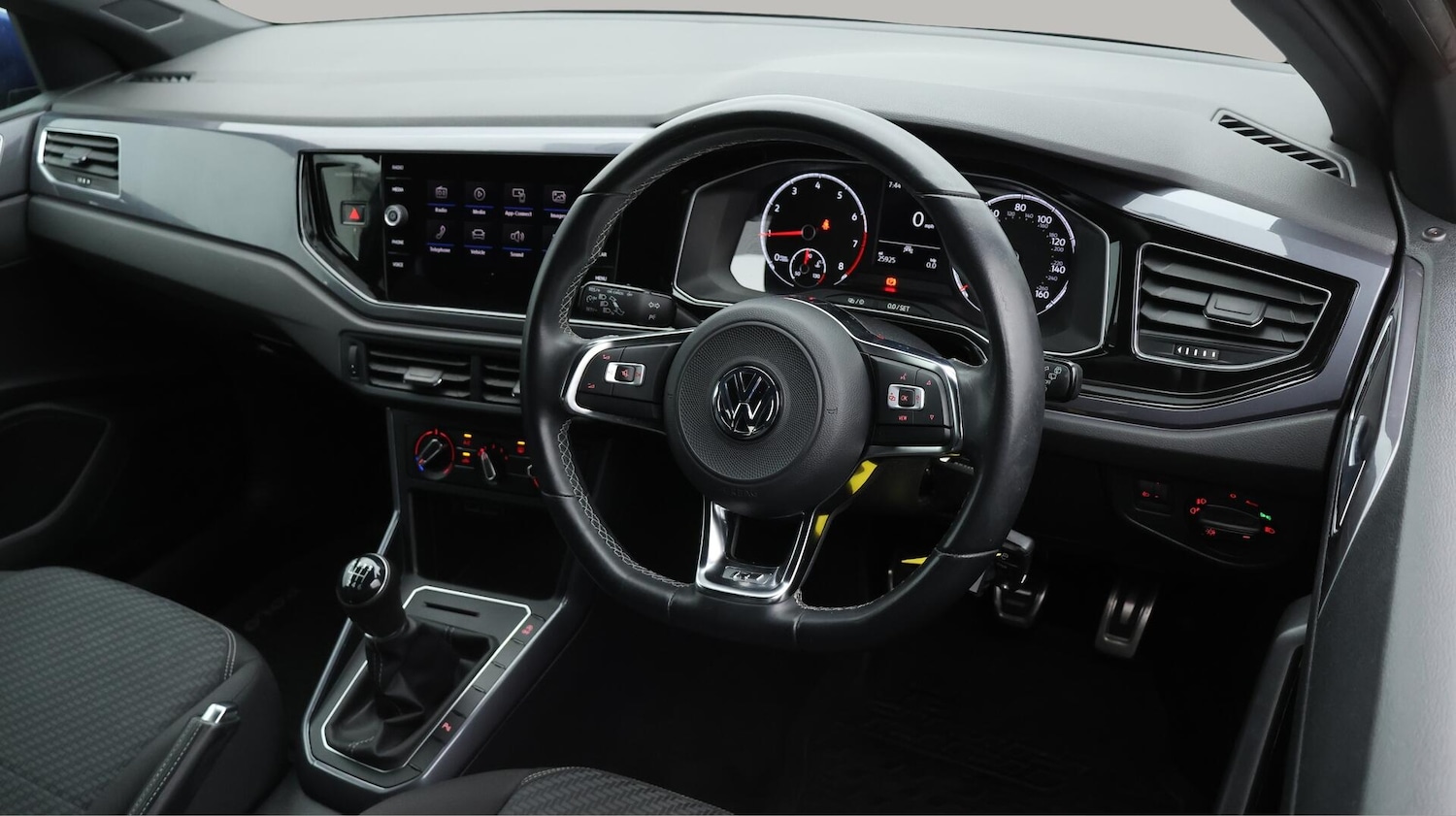 Used Volkswagen Polo 2019 for sale - 76688508: Photo 10