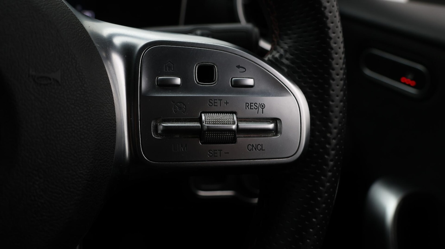 Used Mercedes-Benz A-Class 2020 for sale - 76688551: Photo 24