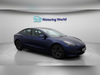 Used Tesla Model 3 2021 for sale - 76153201: Photo 2