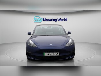Used Tesla Model 3 2021 for sale - 76153201: Photo 3