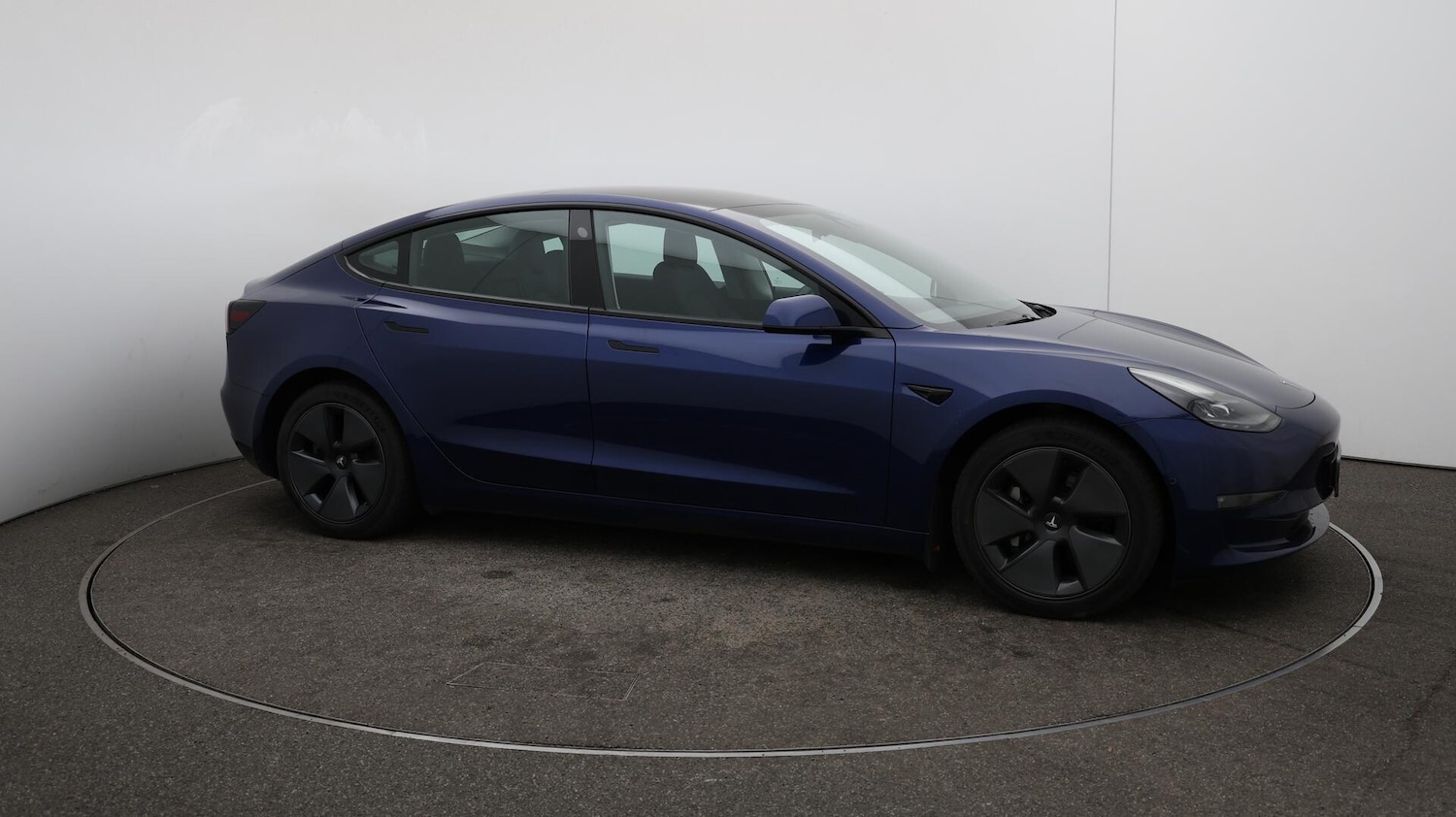 Used Tesla Model 3 2021 for sale - 76153201: Photo 47