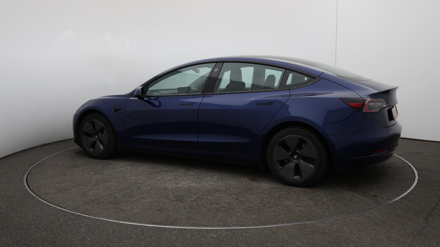 Used Tesla Model 3 2021 for sale - 76153201: Photo 48
