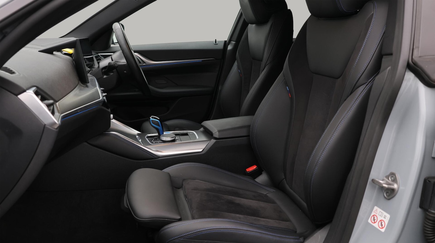 Used BMW i4 2022 for sale - 76658809: Photo 15