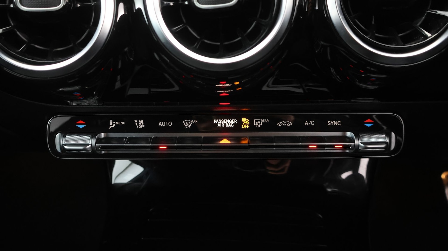 Used Mercedes-Benz A-Class 2021 for sale - 77675358: Photo 12