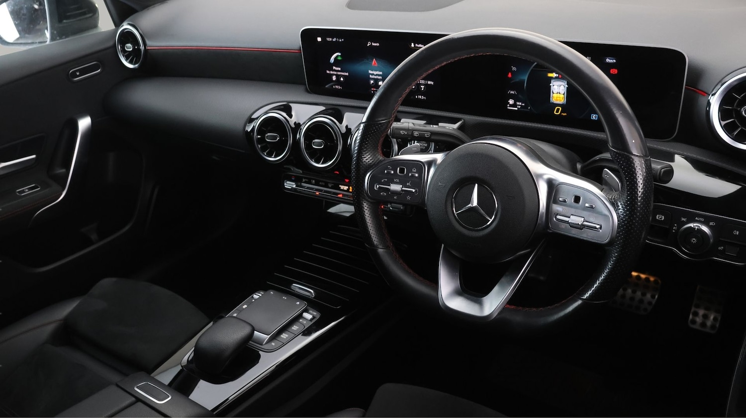 Used Mercedes-Benz A-Class 2021 for sale - 77675358: Photo 9