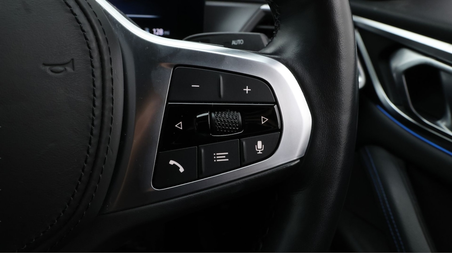 Used BMW i4 2023 for sale - 77181933: Photo 21