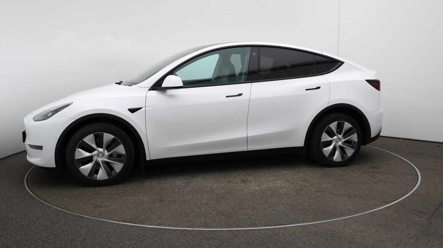 Used Tesla Model Y 2022 for sale - 76060747: Photo 65