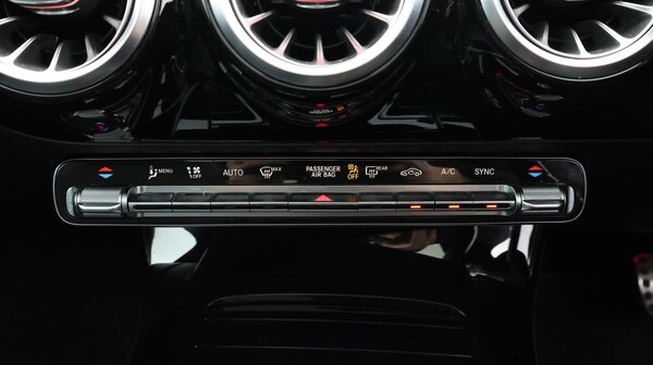 Used Mercedes-Benz CLA 2020 for sale - 76283124: Photo 13