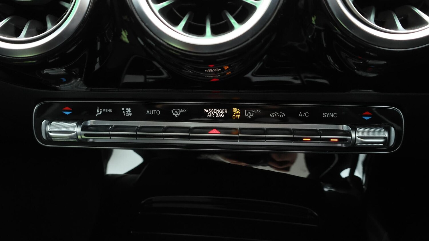 Used Mercedes-Benz CLA 2022 for sale - 76013747: Photo 13