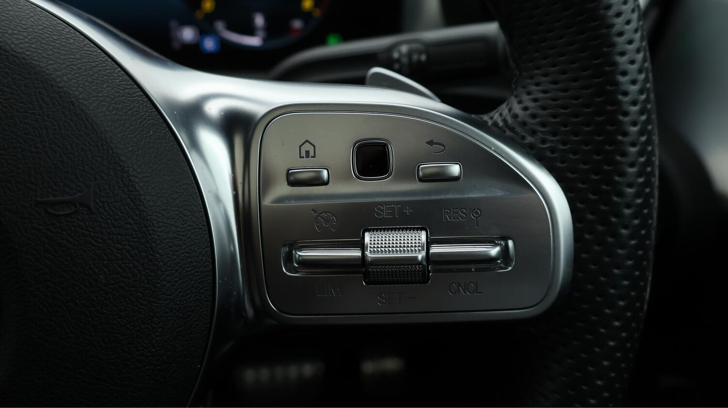 Used Mercedes-Benz CLA 2022 for sale - 76013747: Photo 25
